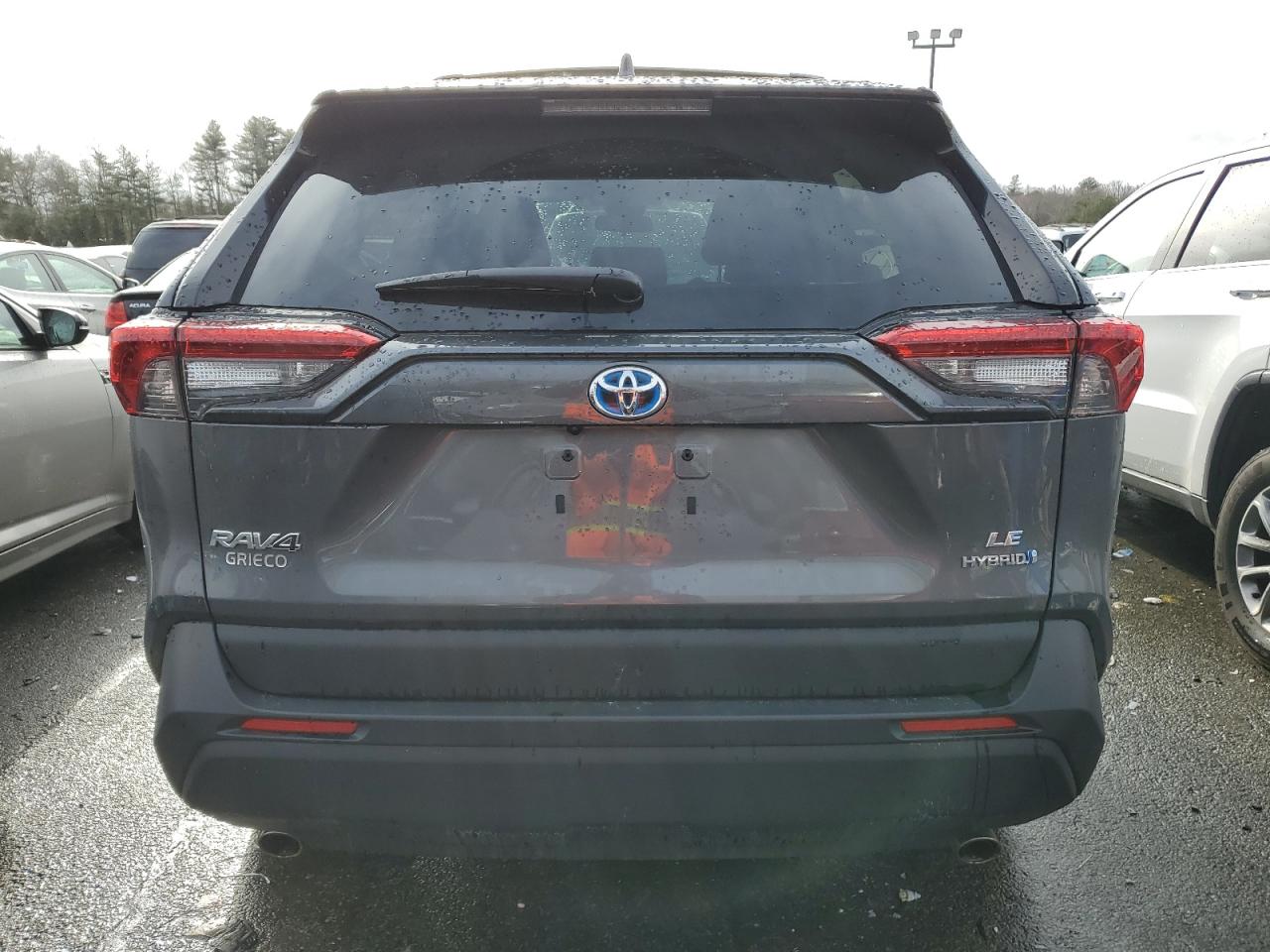 2T3MWRFV8RW187455 TOYOTA RAV4 2024
