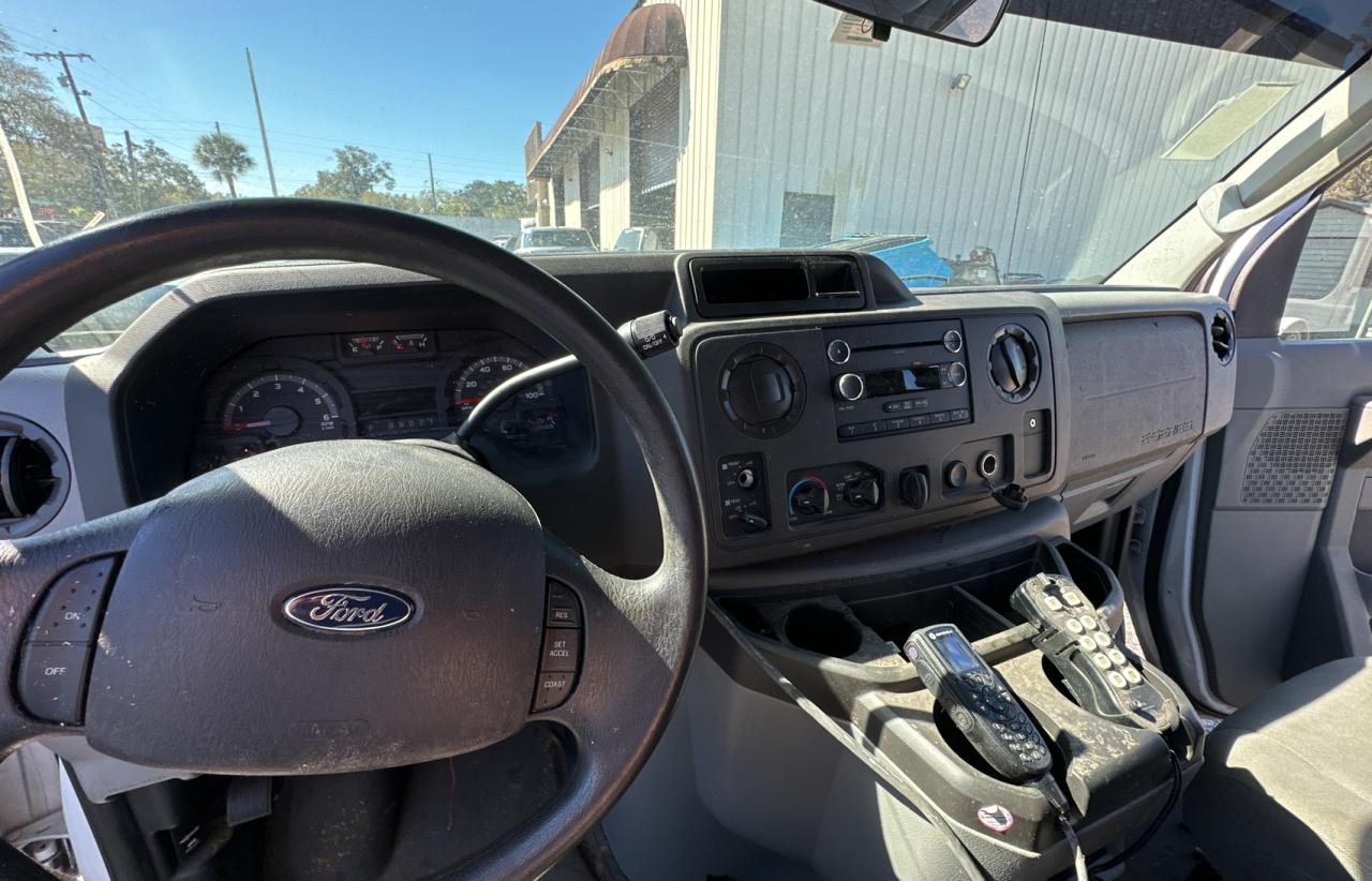 1FBSS3BL1DDB15592 2013 Ford Econoline E350 Super Duty Wagon