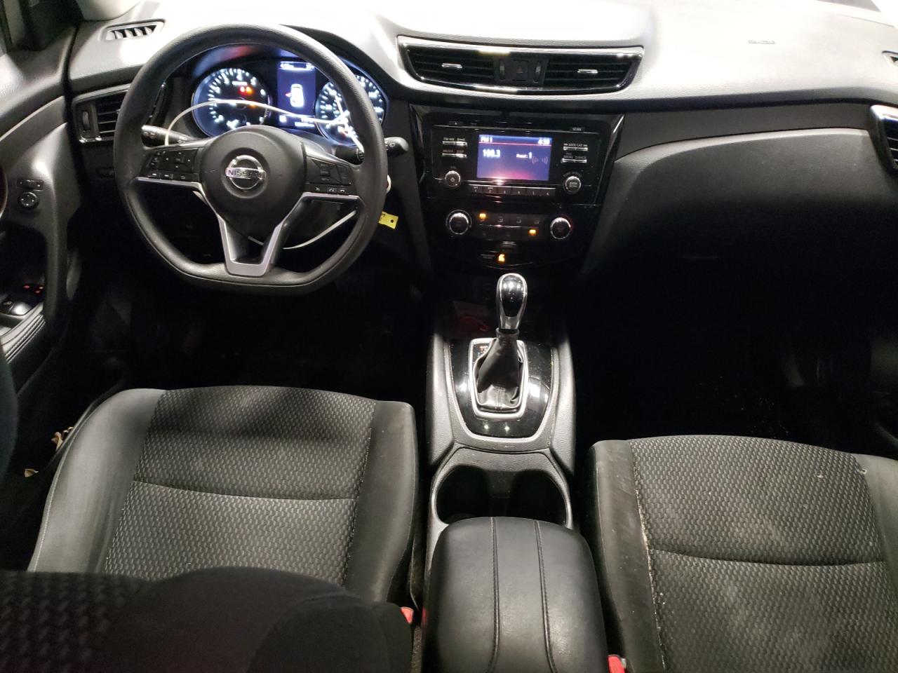 JN1BJ1CR6JW250611 NISSAN ROGUE 2018