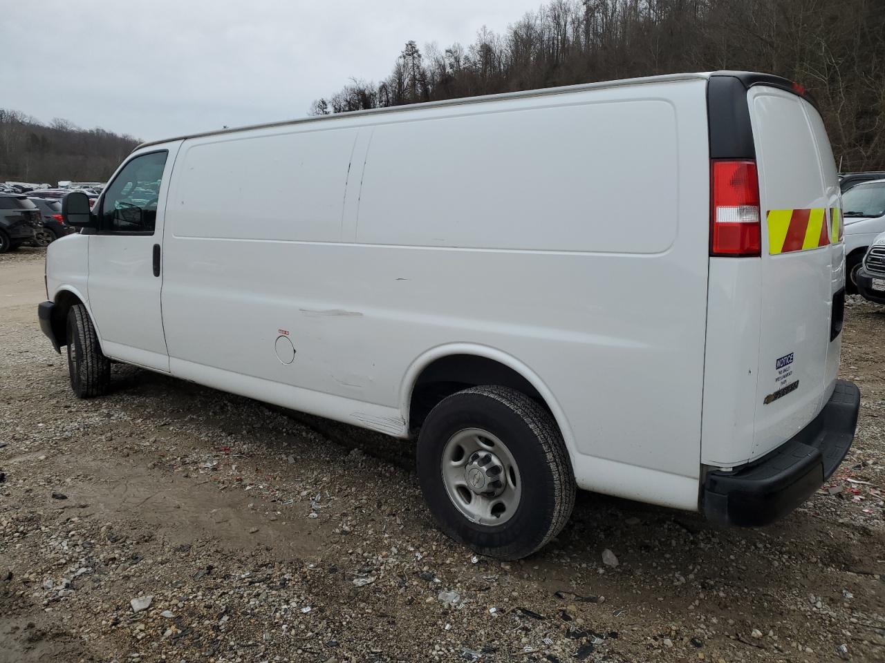 1GCWGBFP0L1151697 CHEVROLET EXPRESS 2020