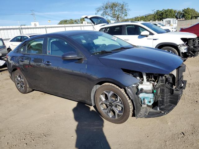 VIN W1KWF8DB1MR628448 2019 KIA FORTE no.4