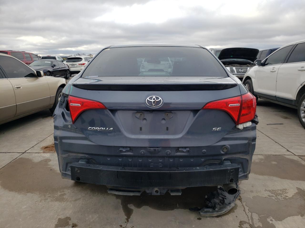 5YFBURHE5JP844026 TOYOTA COROLLA 2018