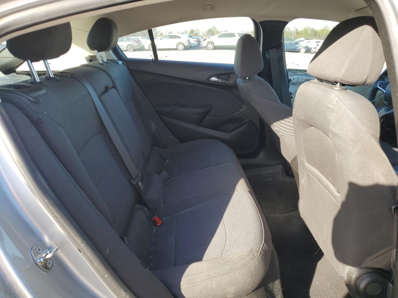 3G1BE6SM9JS640353 CHEVROLET CRUZE 2018