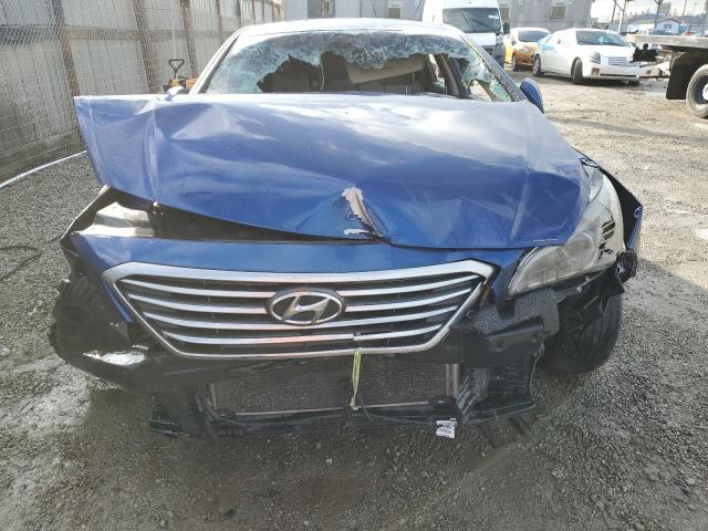 VIN 4T1G11AK1MU435668 2021 Toyota Camry, SE no.5