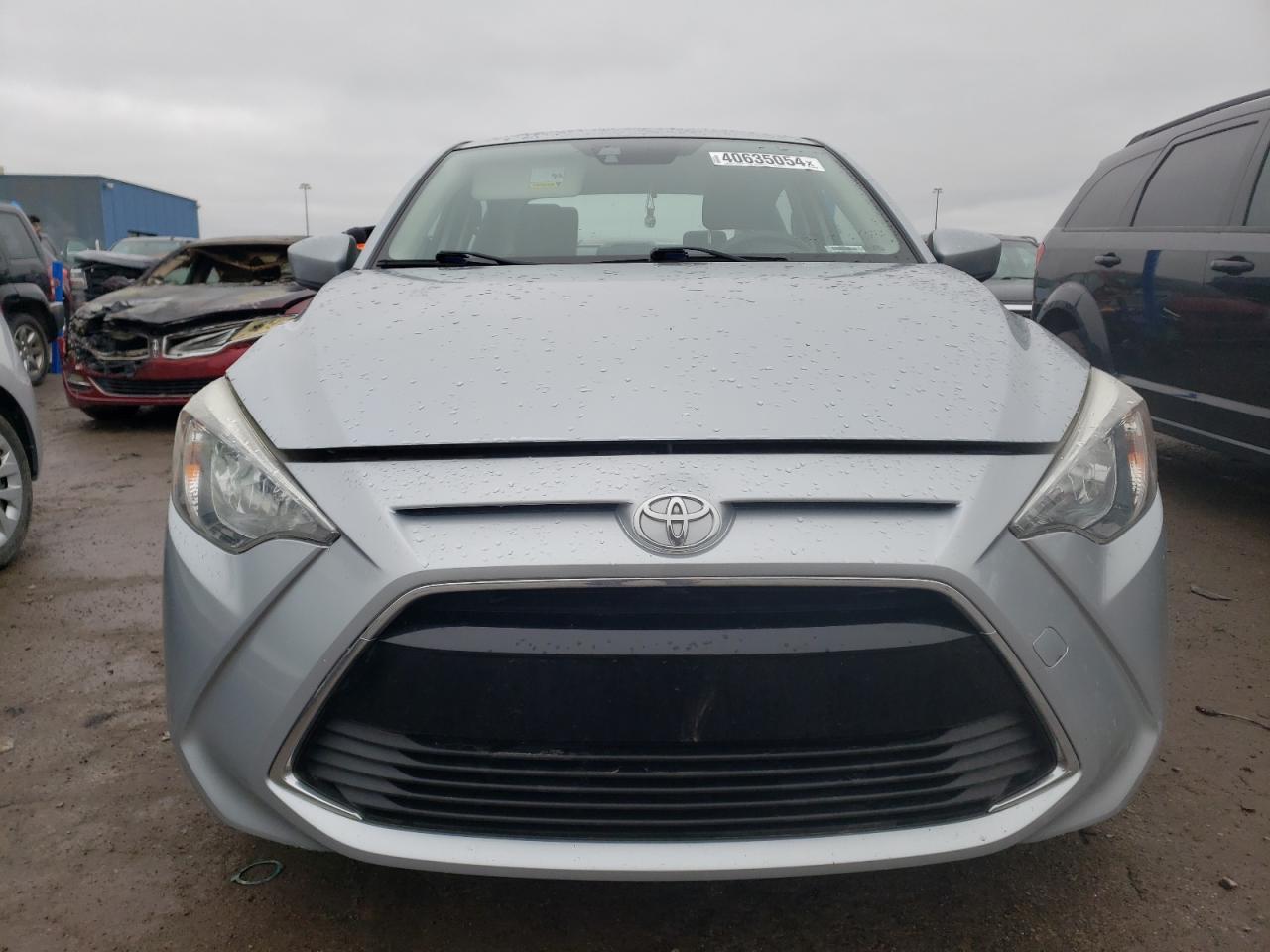 3MYDLBYV1JY327035 TOYOTA YARIS 2018