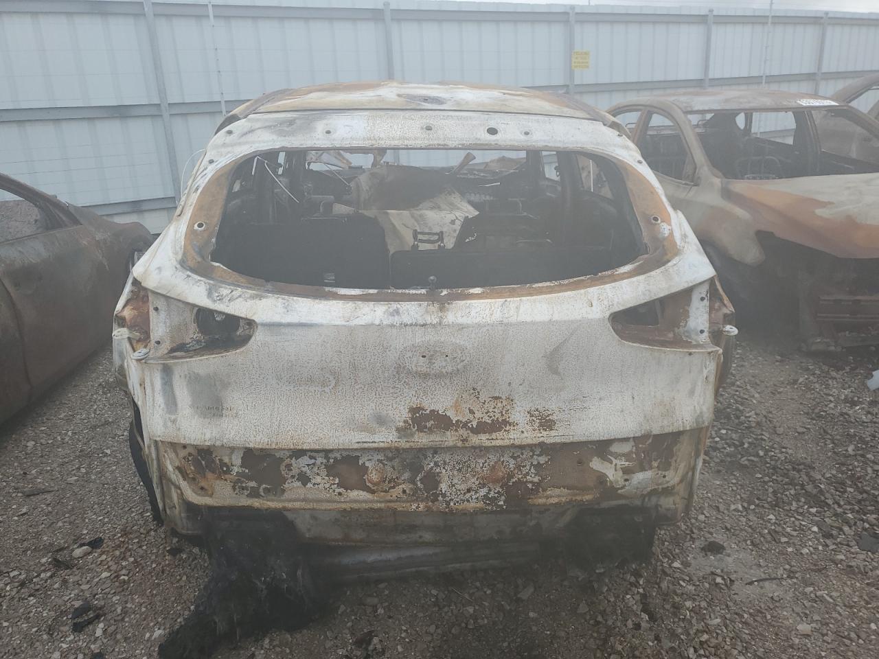 KM8J2CA47KU867906 2019 Hyundai Tucson Se