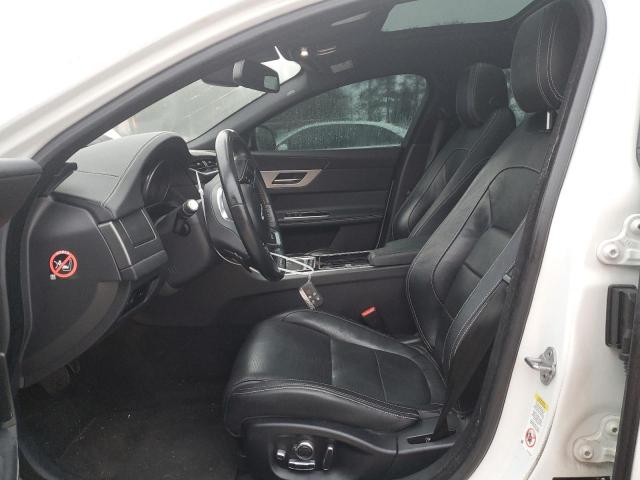 2016 JAGUAR XF S SAJBG4BV6GCY17651