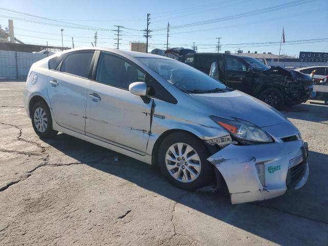 JTDKN3DP7E3058292 | 2014 TOYOTA PRIUS PLUG