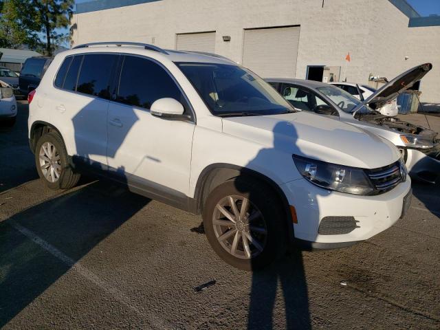 2017 VOLKSWAGEN TIGUAN WOL - WVGRV7AX6HK000562