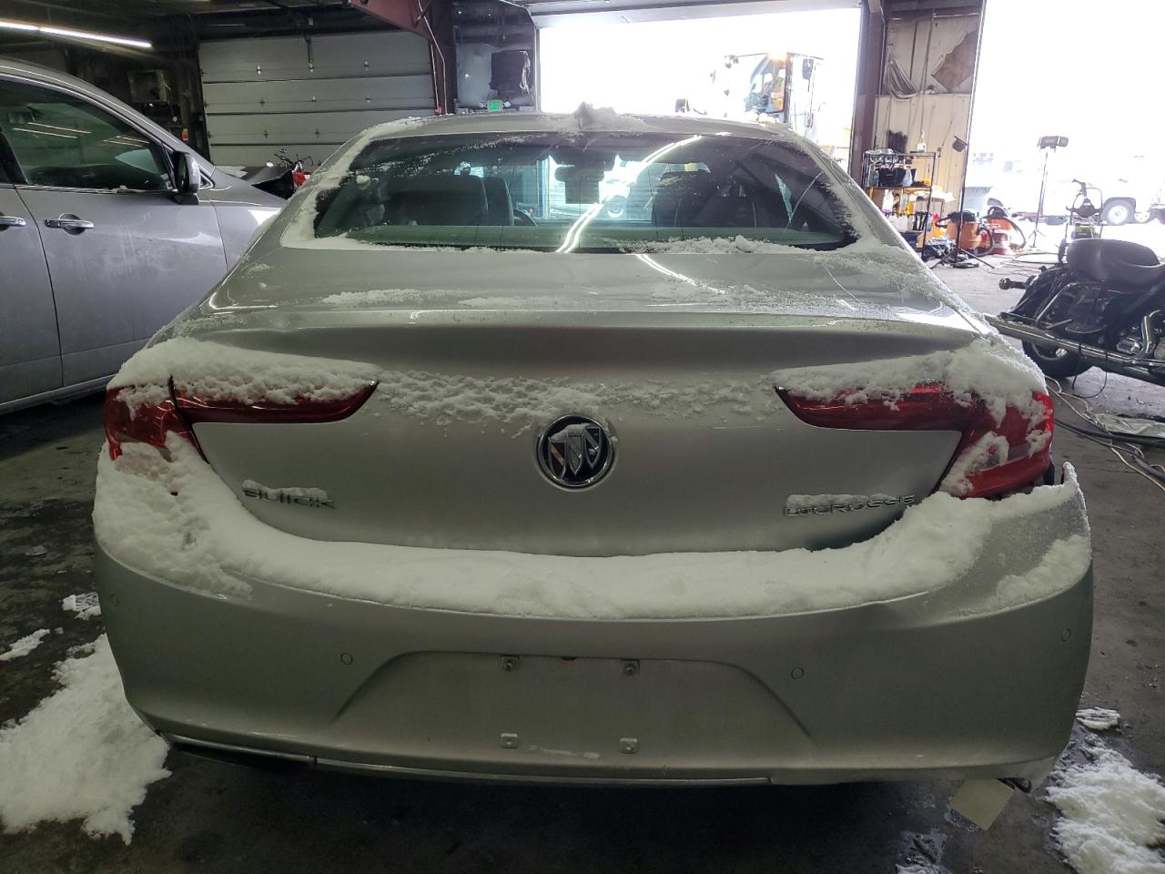 1G4ZS5SS6HU188732 2017 Buick Lacrosse Premium