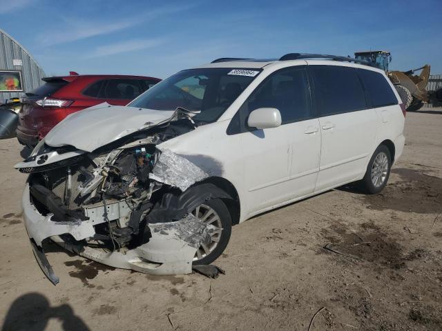 2009 Toyota Sienna XLE