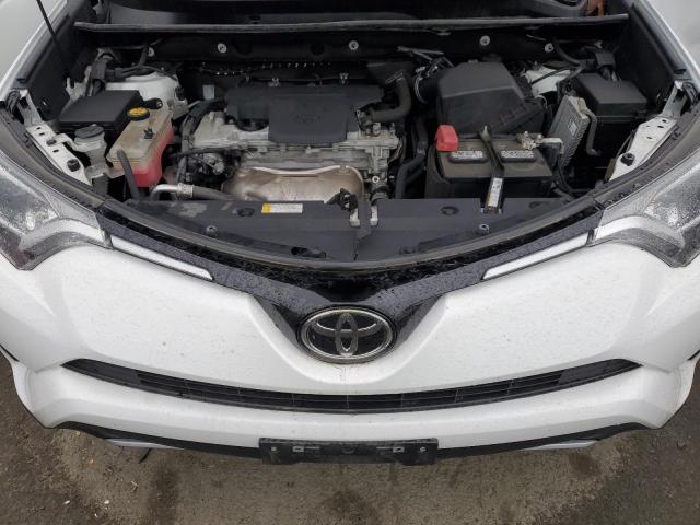 2T3WFREV8HW387180 | 2017 TOYOTA RAV4 XLE