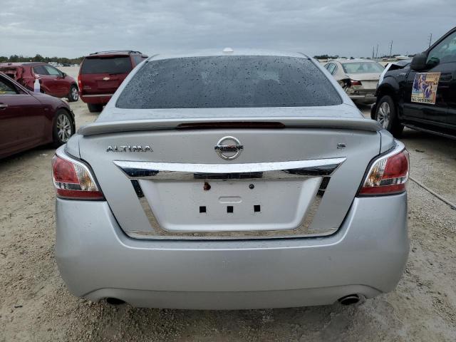 1N4AL3AP8FN318524 | 2015 NISSAN ALTIMA 2.5