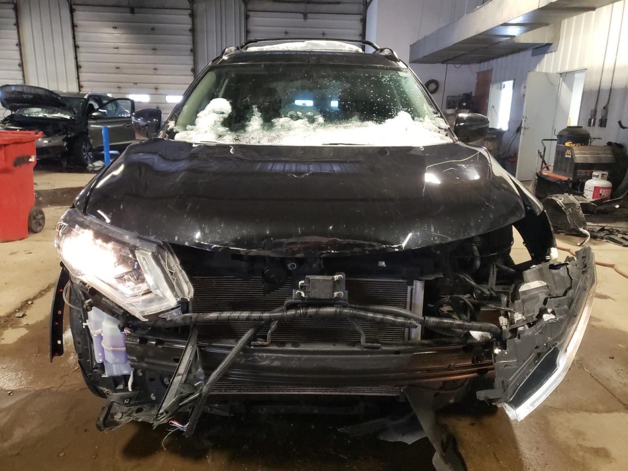 5N1AT2MV5HC829665 NISSAN ROGUE 2017