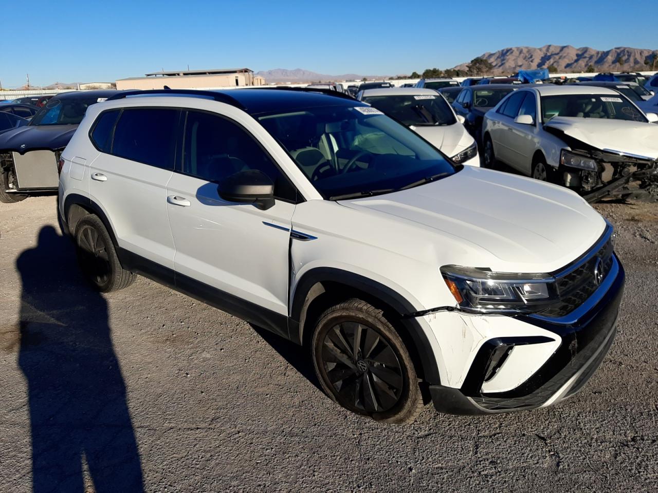 3vvcx7b21nm000711 3VVCX7B21NM000711 2022 Volkswagen Taos S