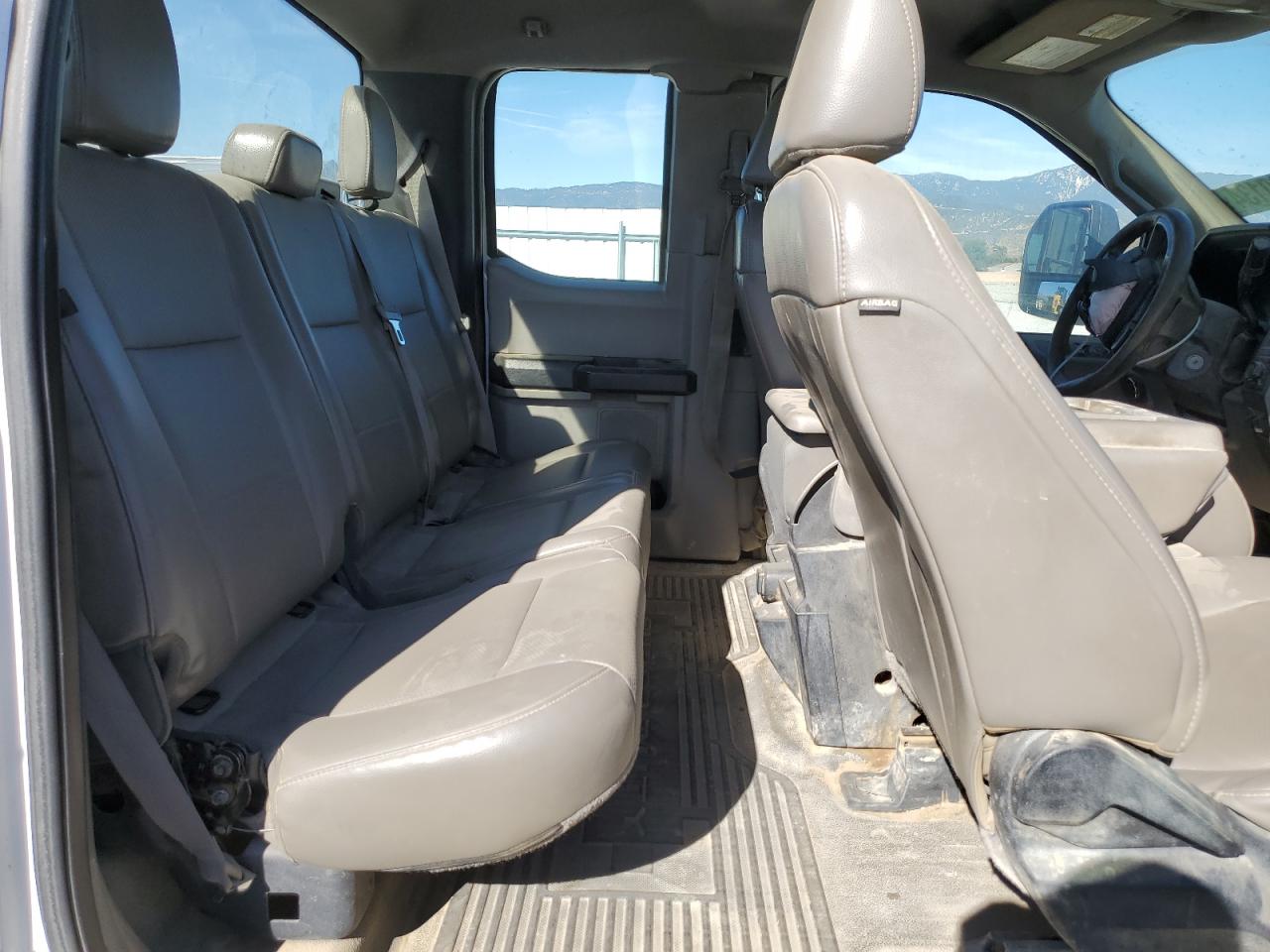 1FT7X2B63HEE96921 FORD F250 2017