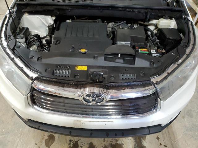 VIN 5TDBKRFH5FS137901 2015 Toyota Highlander, LE no.12