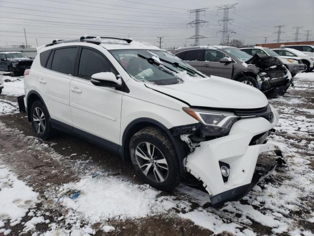 2017 TOYOTA RAV4 XLE JTMWFREV3HJ713532