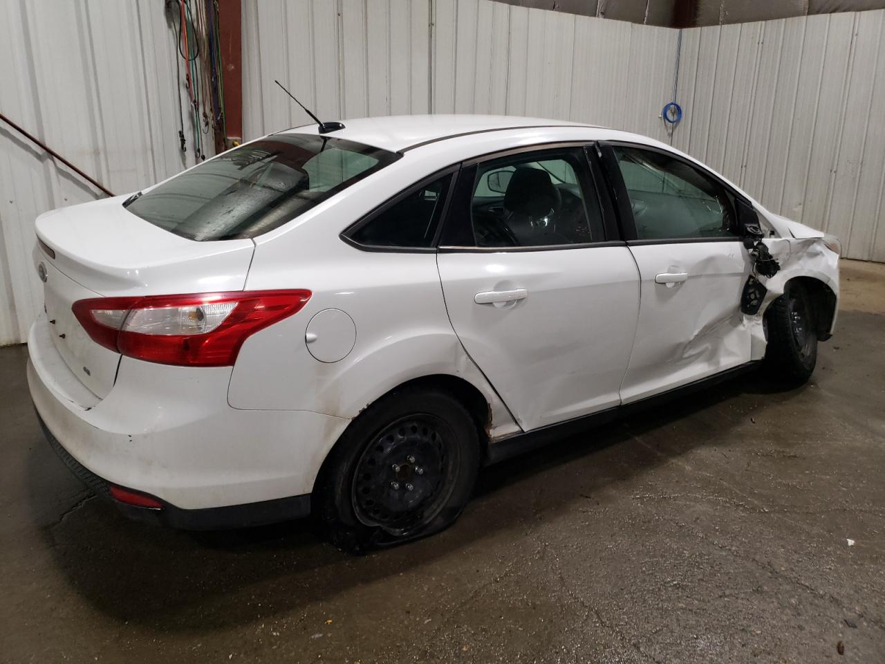 1FAHP3F27CL142461 2012 Ford Focus Se