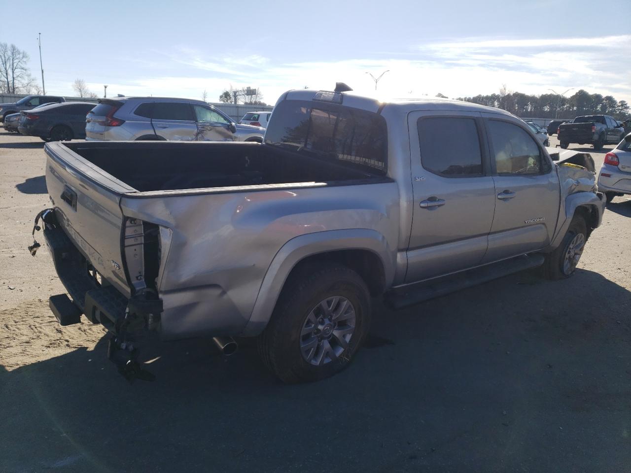 3TMCZ5AN4JM186389 TOYOTA TACOMA 2018