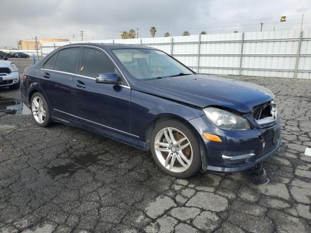 VIN WDDGF4HB0DA852073 2013 Mercedes-Benz C-Class, 250 no.4