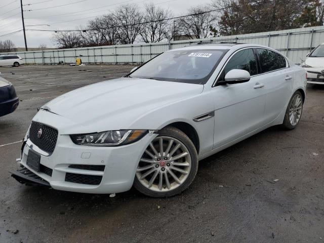 Vin: sajan4bv4ha948513, lot: 37811914, jaguar xe first edition 2017 img_1