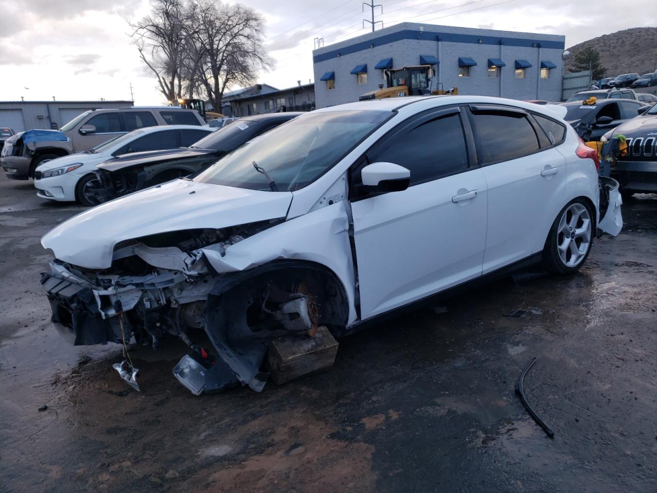 1FADP3K24DL370942 2013 Ford Focus Se