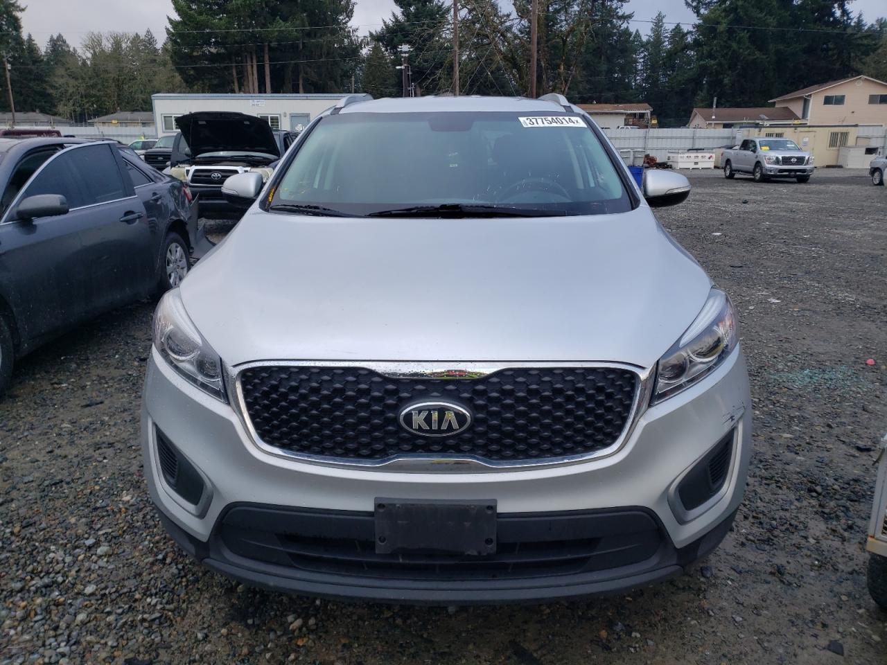 5XYPGDA32HG303636 KIA SORENTO 2017