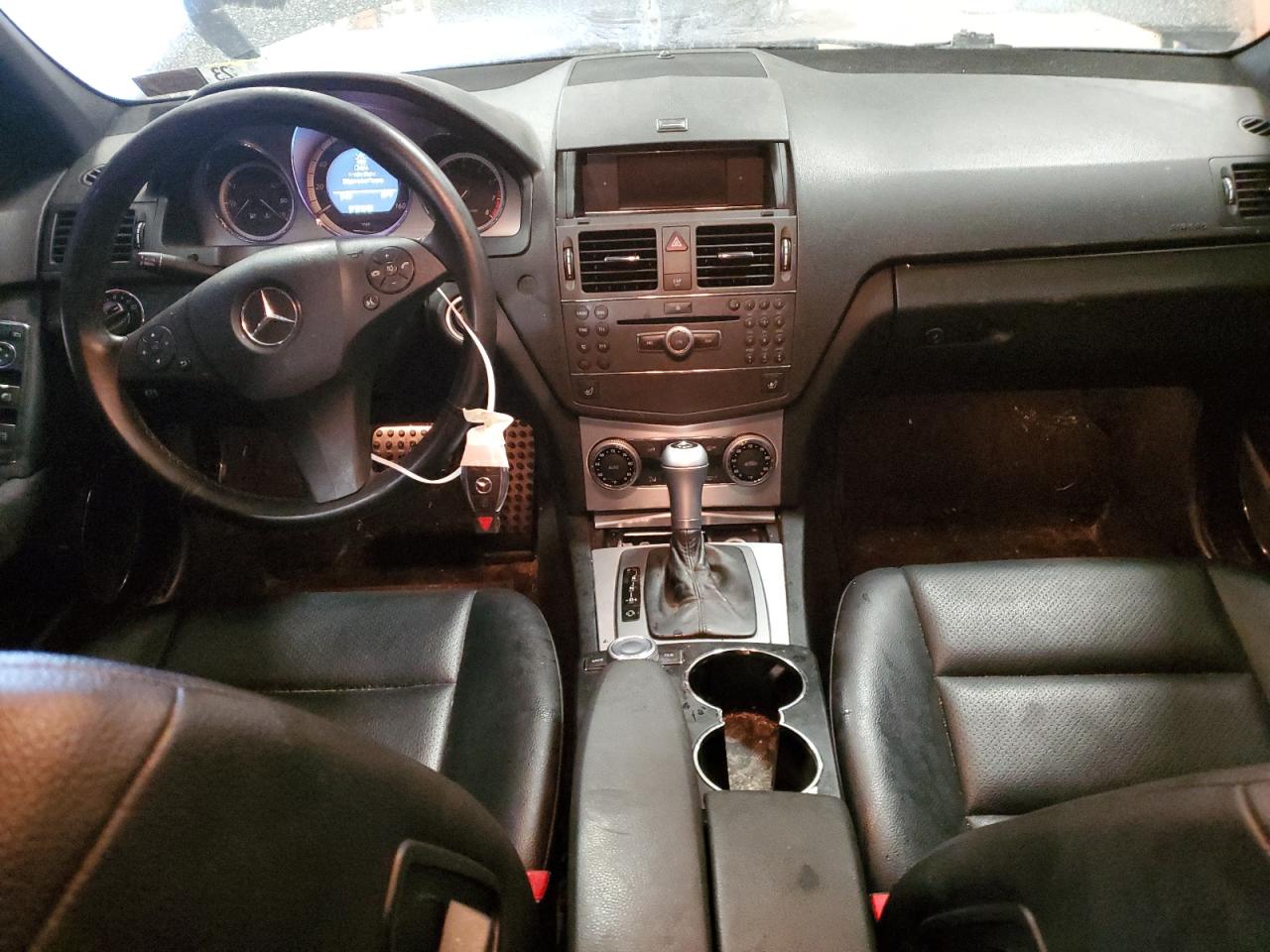 WDDGF8BB1AF460749 2010 Mercedes-Benz C 300 4Matic