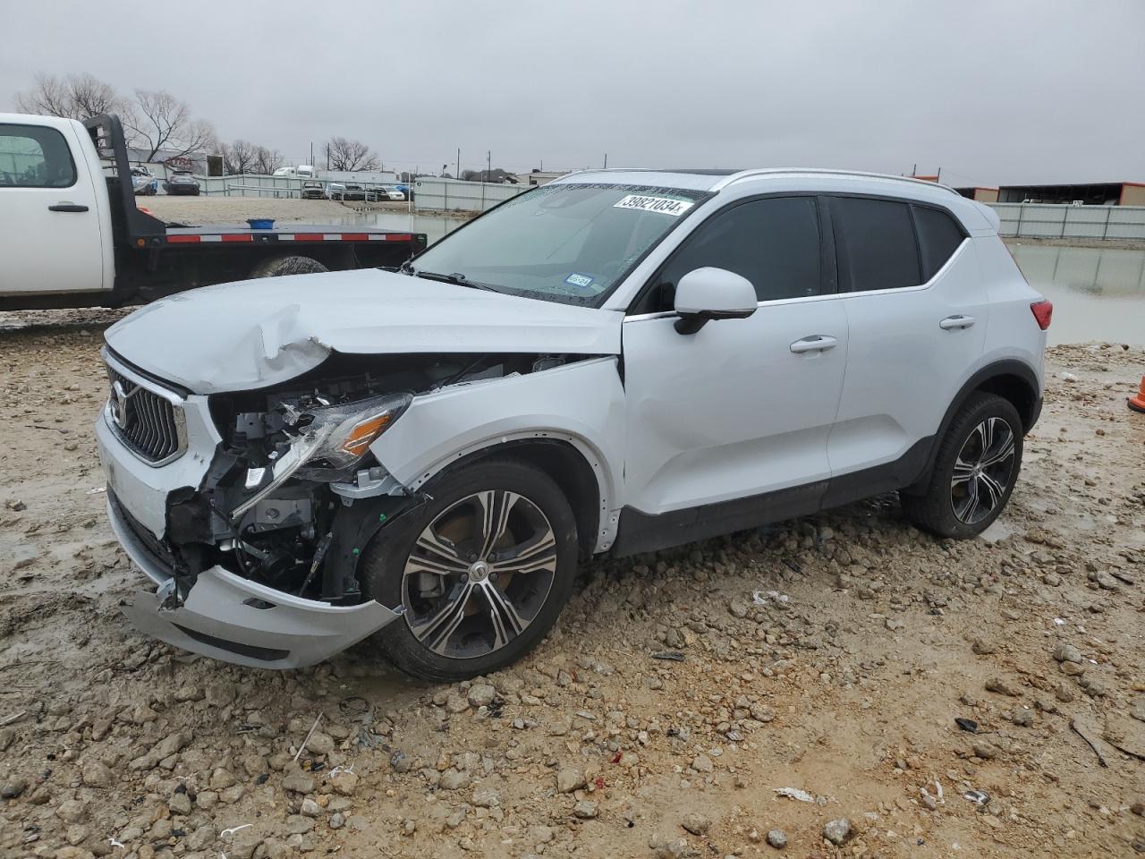 YV4162UL2N2778697 VOLVO XC40 T5 IN 2022