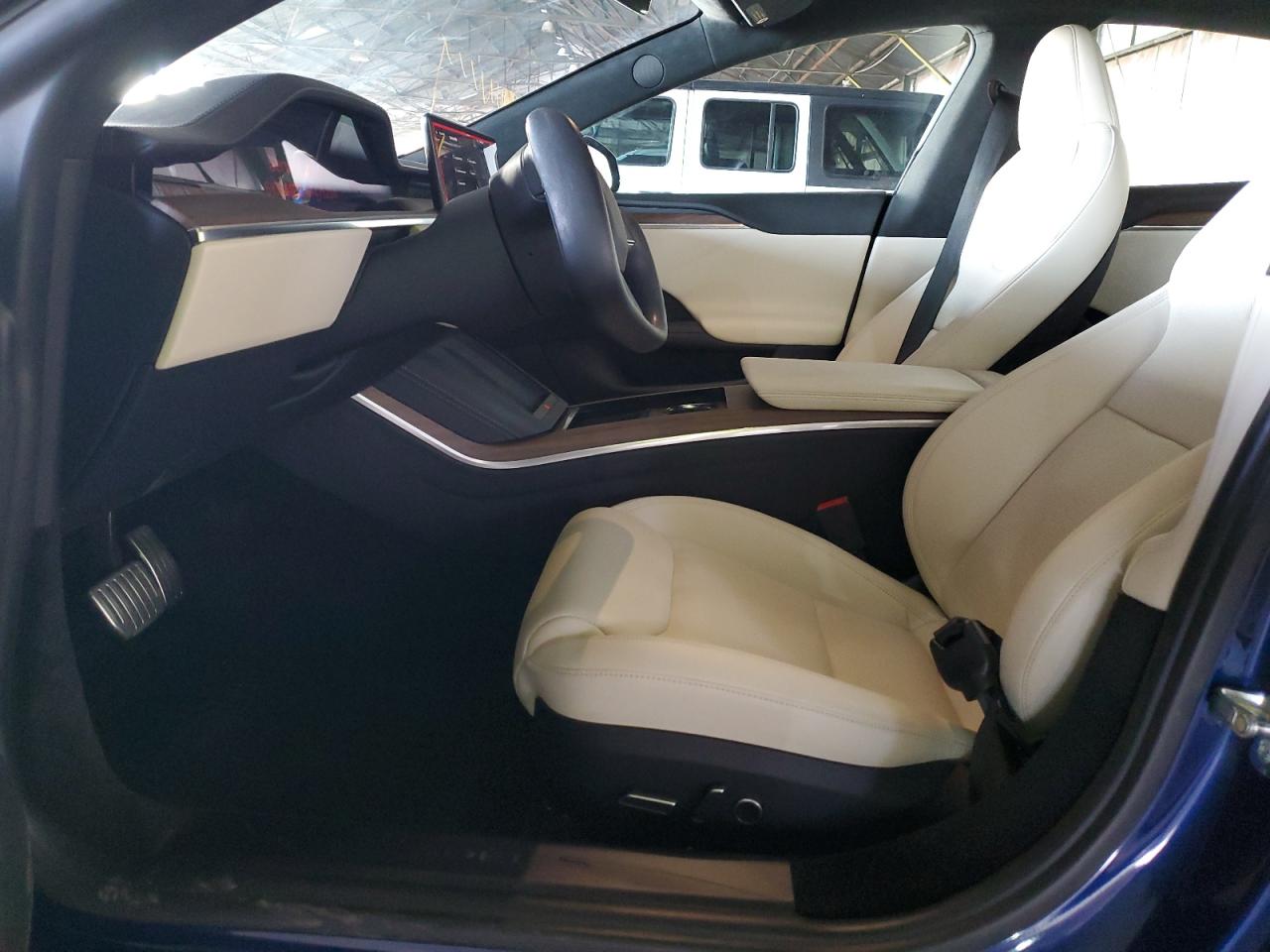 2022 Tesla Model S vin: 5YJSA1E57NF475234