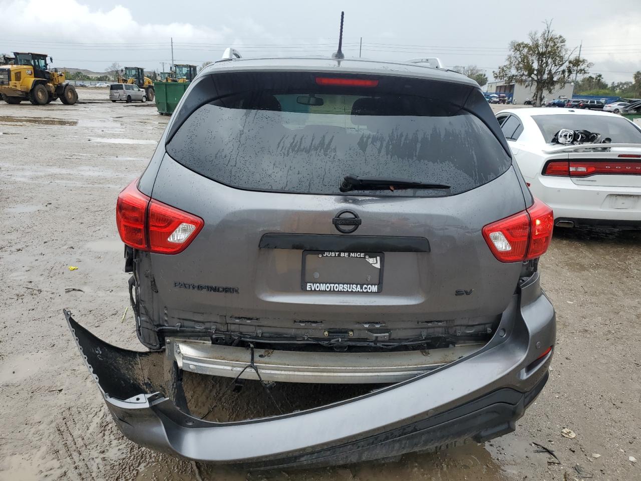 5N1DR2MN5JC637213 NISSAN PATHFINDER 2018