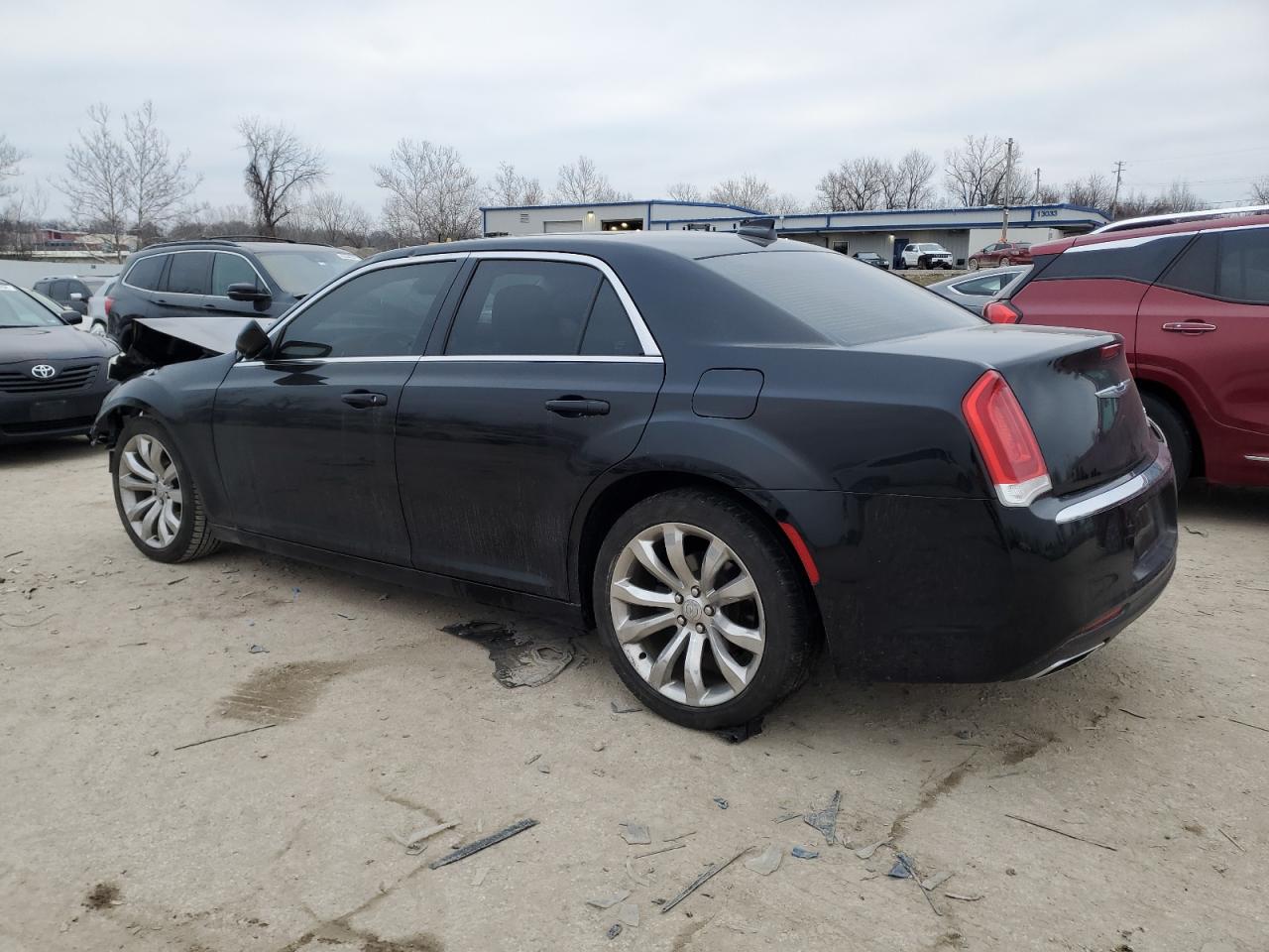 2C3CCAAG6JH177174 CHRYSLER 300 2018