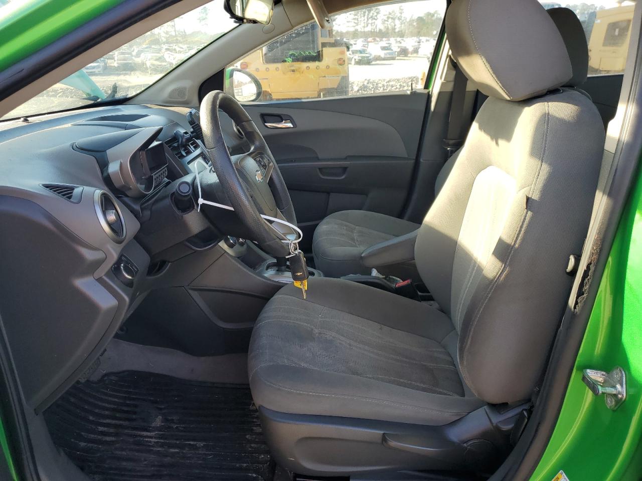 1G1JC5SH6G4136821 CHEVROLET SONIC 2016