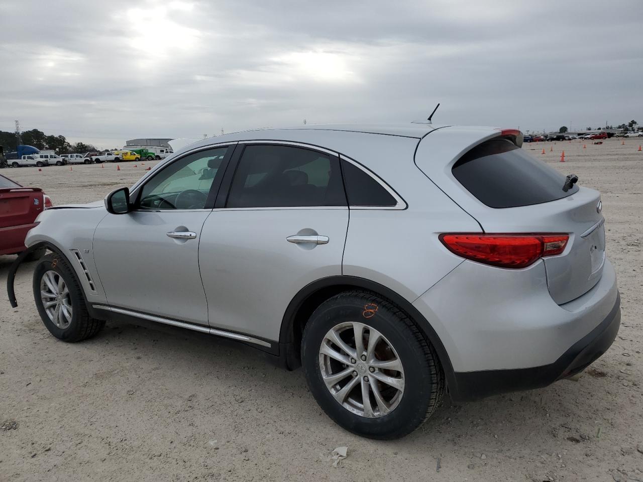 JN8CS1MU0GM670391 2016 Infiniti Qx70