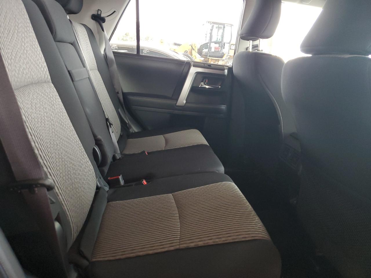 JTEEU5JR8R5307710 TOYOTA 4RUNNER 2024