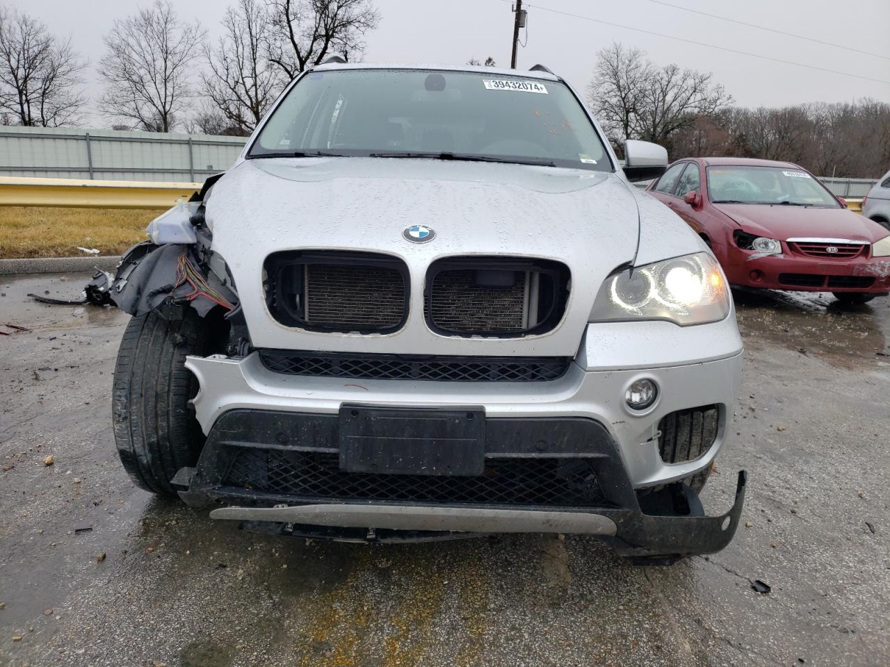 2012 BMW X5 xDrive35I vin: 5UXZV4C56CL767330