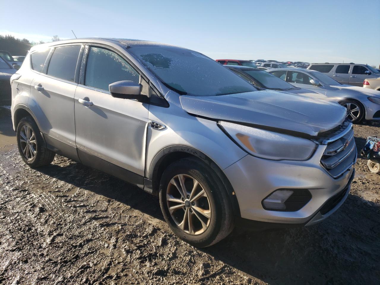 1FMCU9G90HUB04109 FORD ESCAPE 2017