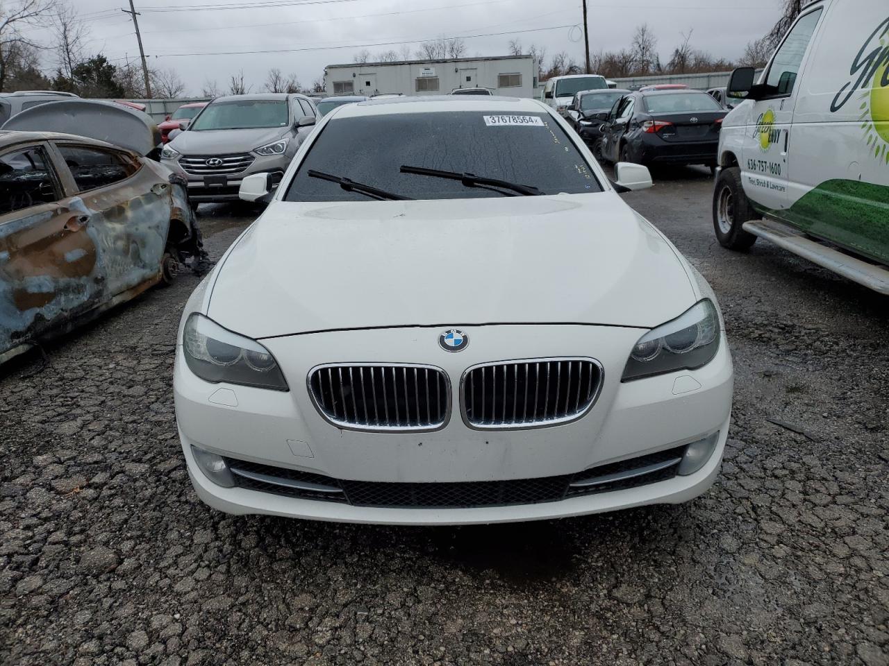 WBAXH5C57CDW06062 2012 BMW 528 Xi