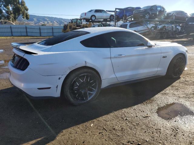 1FA6P8CF3H5302942 2017 FORD MUSTANG, photo no. 3