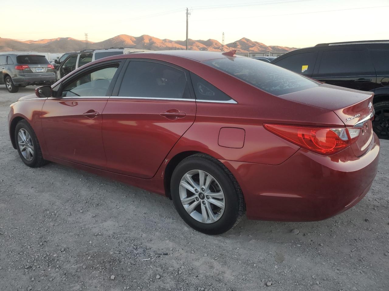 5NPEB4AC1DH758180 2013 Hyundai Sonata Gls