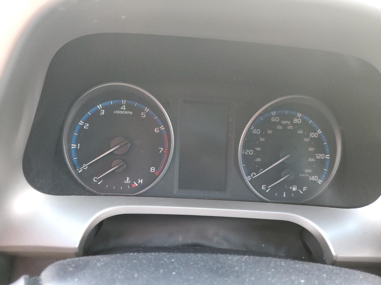 2T3WFREV5HW375973 TOYOTA RAV4 2017