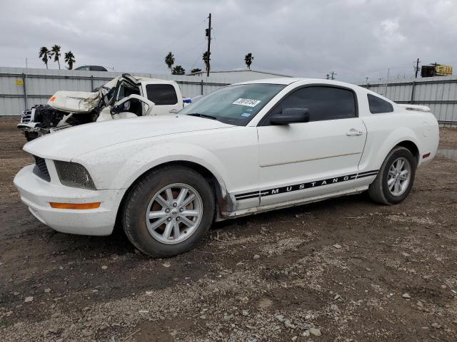 2005 Ford Mustang 