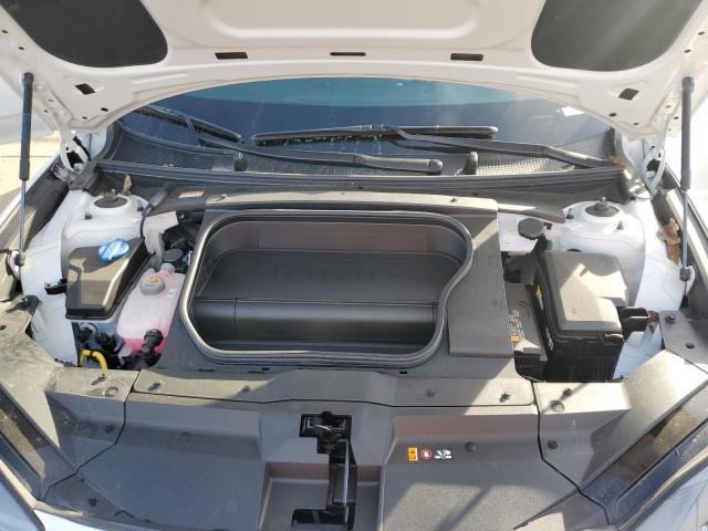 2023 HYUNDAI IONIQ 6 SE - KMHM34AA9PA046692