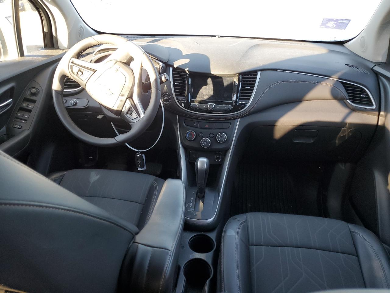 KL7CJPSM1NB558113 CHEVROLET TRAX 2022
