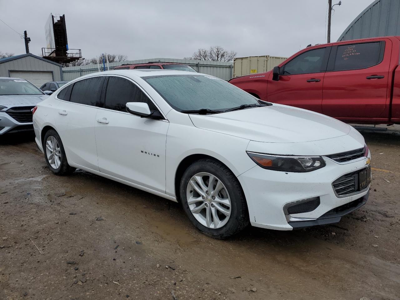 2018 Chevrolet Malibu Lt vin: 1G1ZD5ST2JF147038