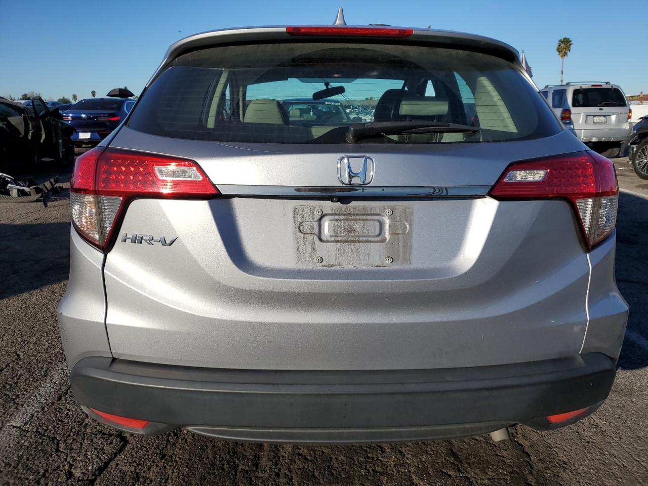 VIN: 3CZRU5H37NM704508 2022 HONDA HR-V