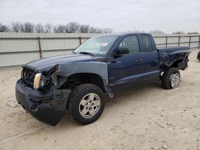 2005 Dodge Dakota SLT