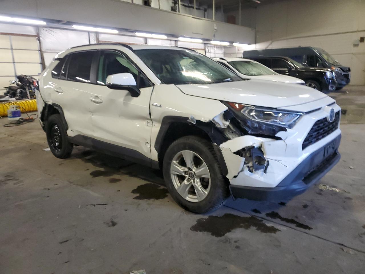 2T3RWRFV2MW116413 TOYOTA RAV4 2021