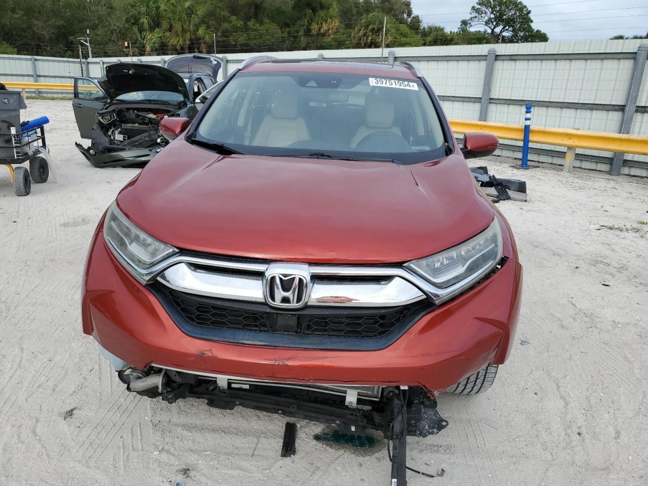 5J6RW1H91JL015258 HONDA CRV 2018